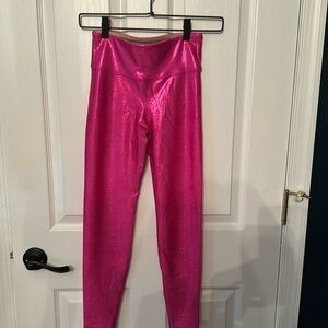 Barbie pink metallic Heroine Sport legging 7/8